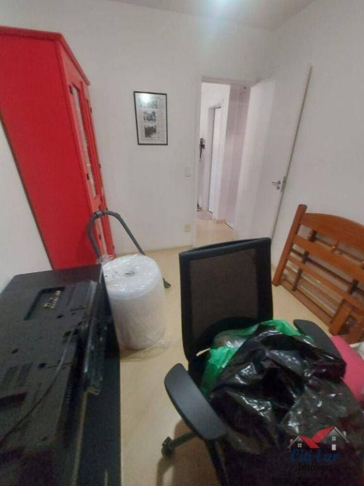 Apartamento à venda com 3 quartos, 50m² - Foto 4