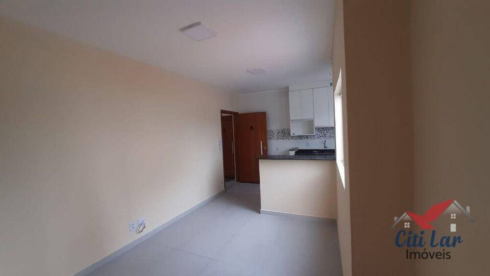 Apartamento para alugar com 2 quartos, 45m² - Foto 4