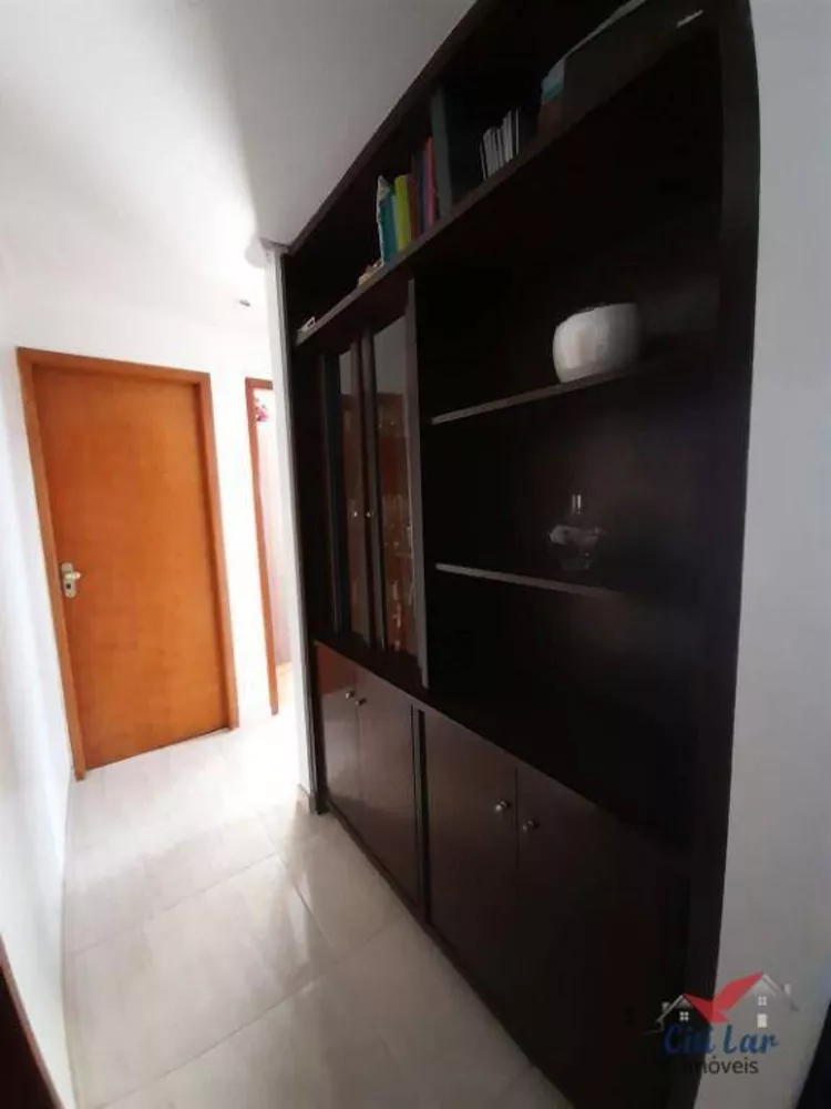 Apartamento à venda com 3 quartos, 69m² - Foto 4