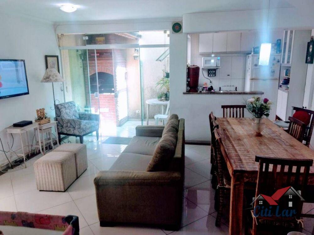 Casa, 3 quartos, 140 m² - Foto 1