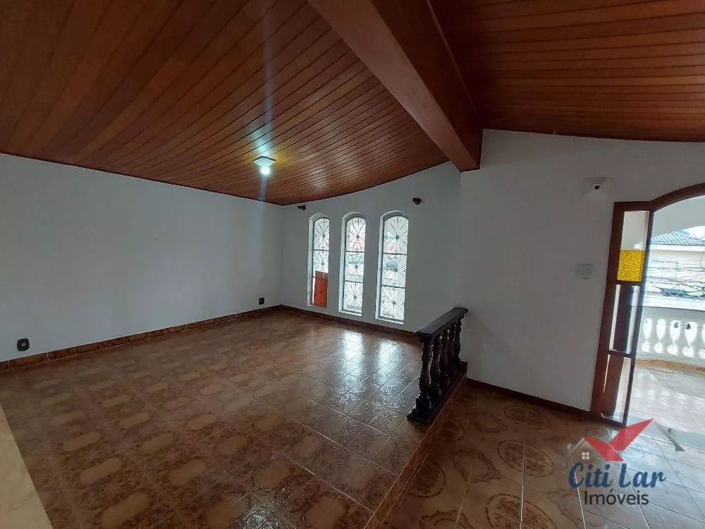 Sobrado para alugar com 2 quartos, 185m² - Foto 3