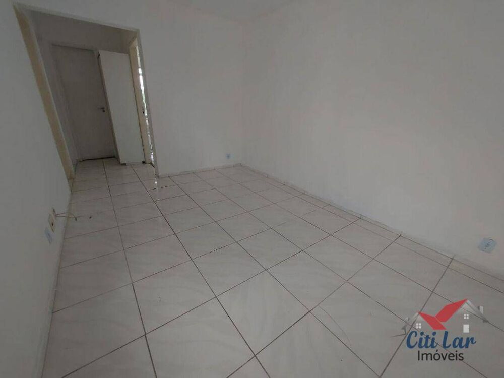 Apartamento, 2 quartos, 43 m² - Foto 2