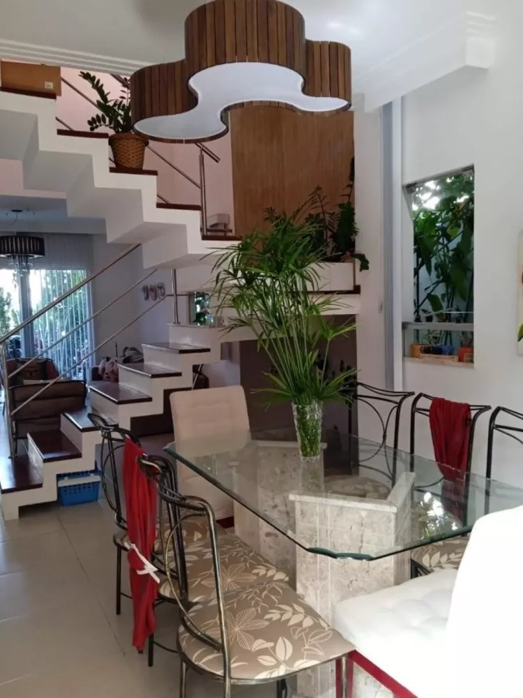 Casa, 4 quartos, 190 m² - Foto 3