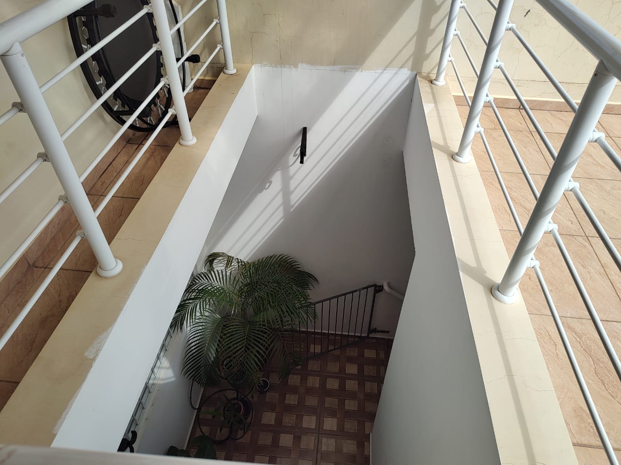 Sobrado à venda com 2 quartos, 175m² - Foto 2