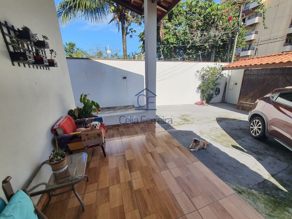 Casa, 3 quartos, 238 m² - Foto 2