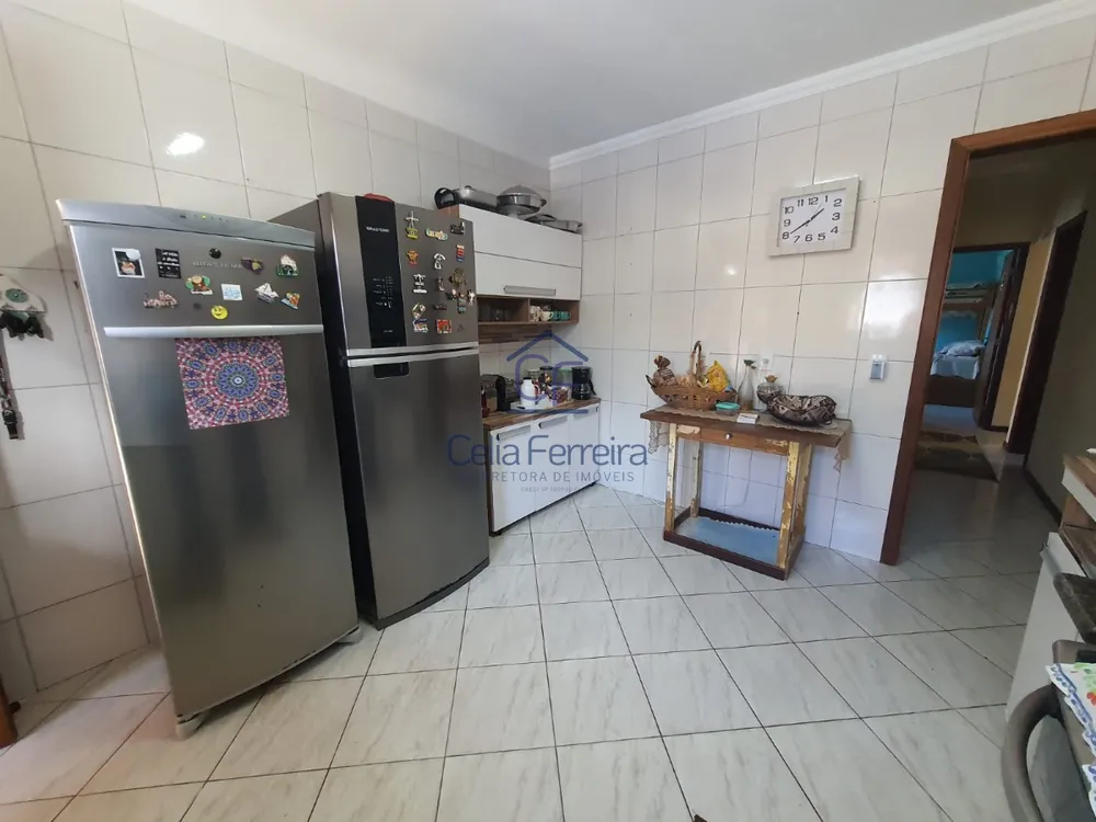Casa, 3 quartos, 238 m² - Foto 13