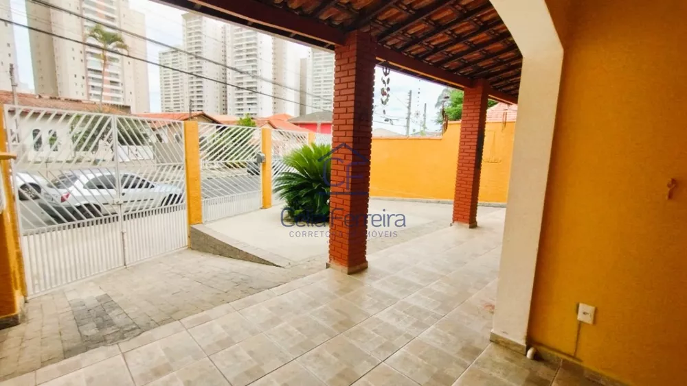 Casa à venda com 3 quartos, 244m² - Foto 3