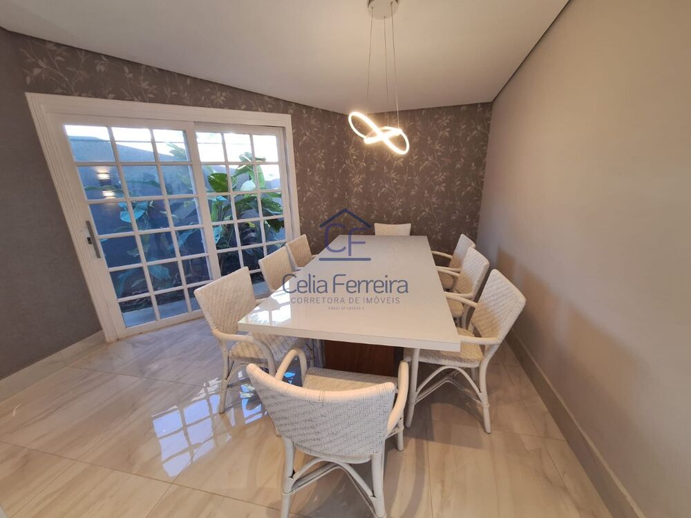 Casa de Condomínio à venda com 4 quartos, 220m² - Foto 8
