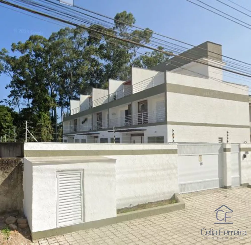 Casa de Condomínio à venda com 3 quartos, 190m² - Foto 1