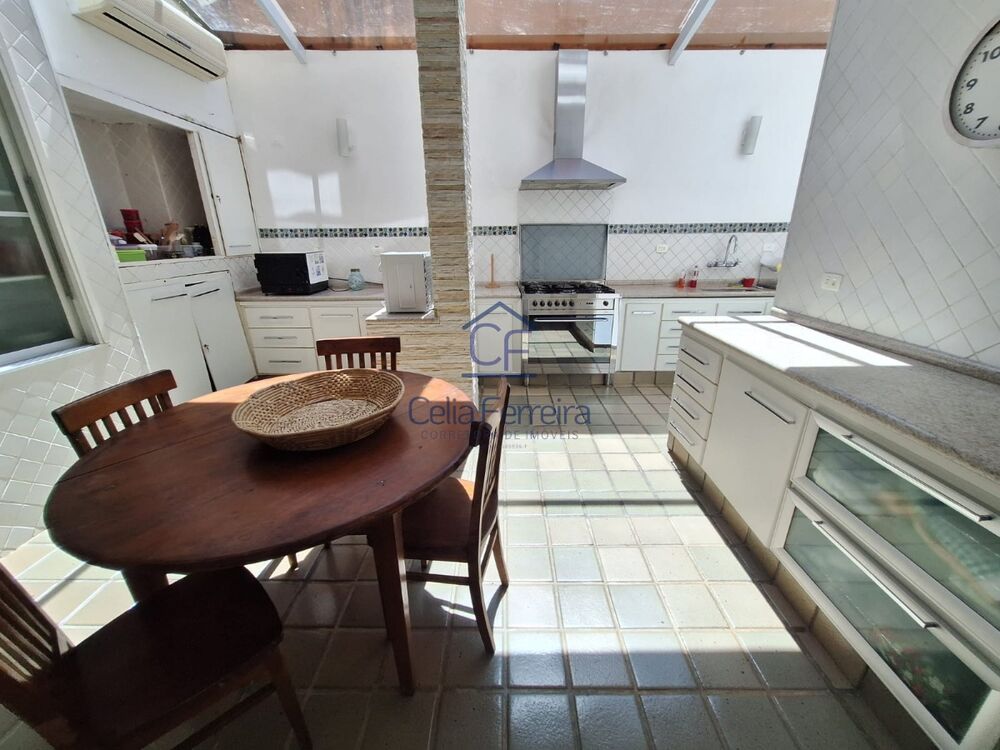 Casa à venda com 4 quartos, 410m² - Foto 7