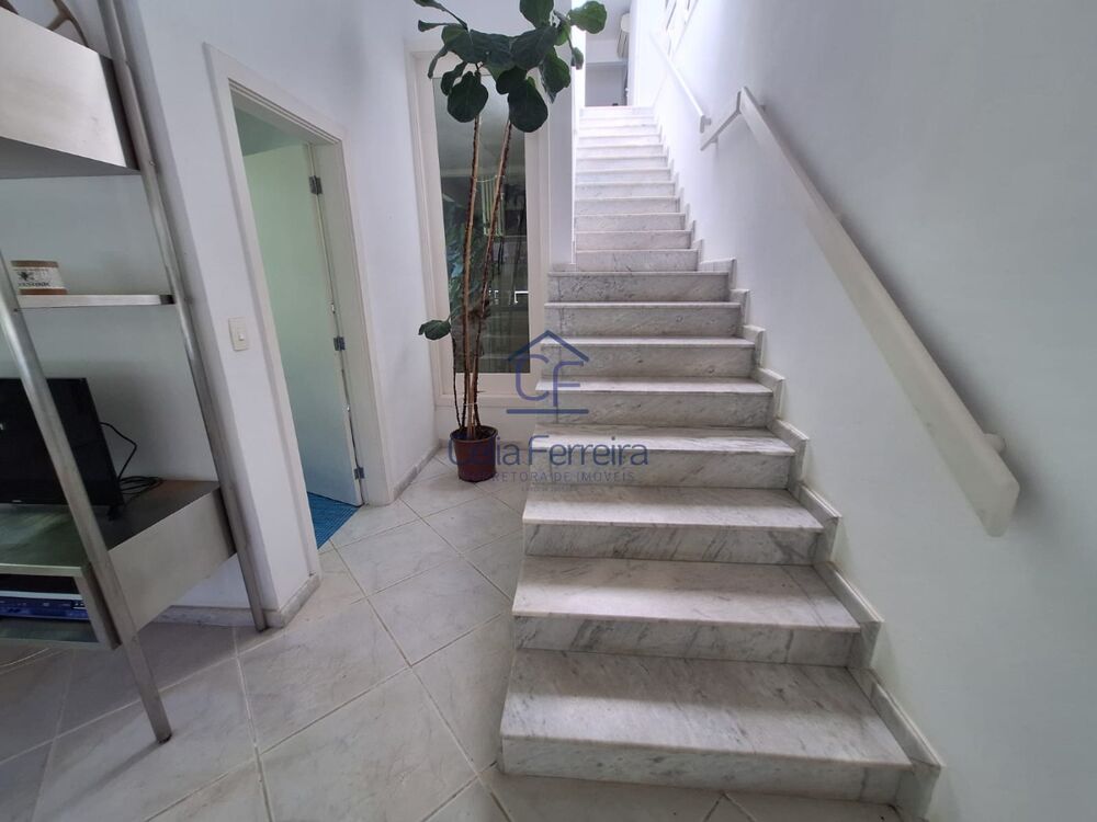 Casa à venda com 4 quartos, 410m² - Foto 4