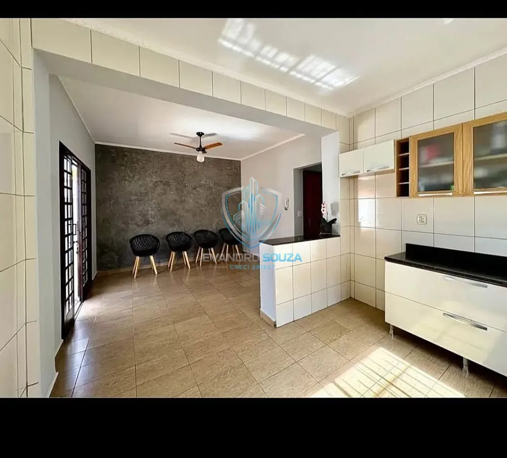 Casa, 2 quartos, 250 m² - Foto 8