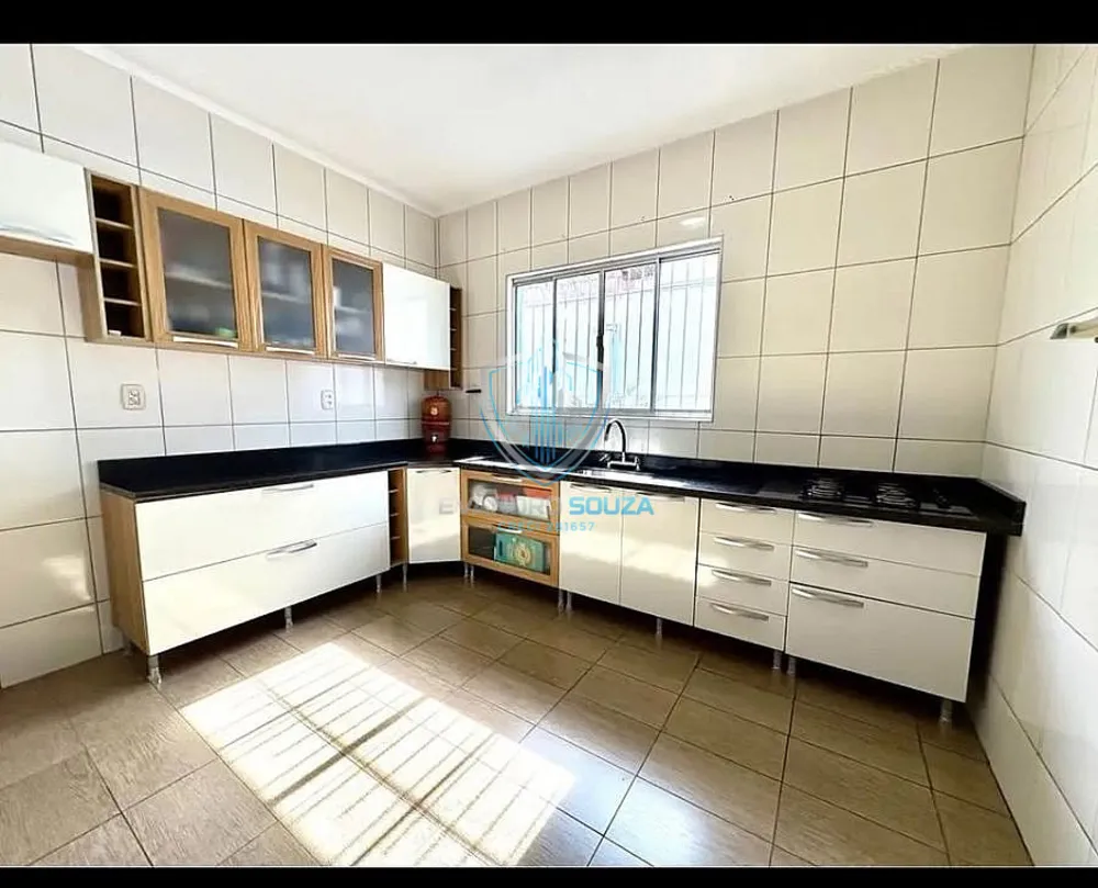 Casa, 2 quartos, 250 m² - Foto 3