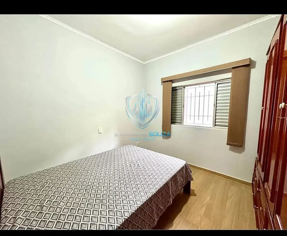 Casa, 2 quartos, 250 m² - Foto 1