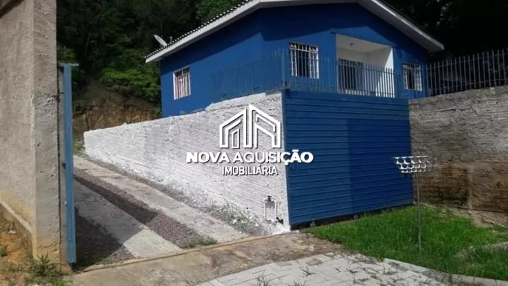 Casa à venda com 2 quartos, 60m² - Foto 2