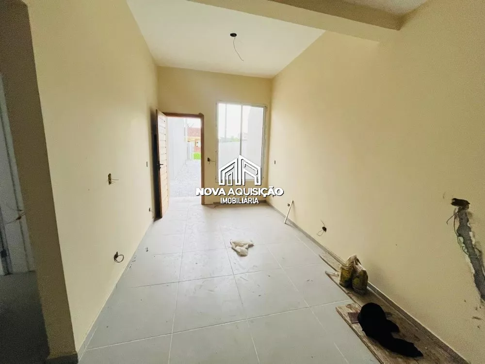 Casa à venda com 2 quartos, 50m² - Foto 5