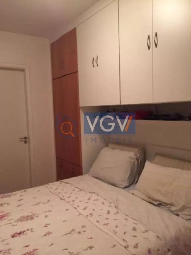 Apartamento à venda com 3 quartos, 70m² - Foto 4