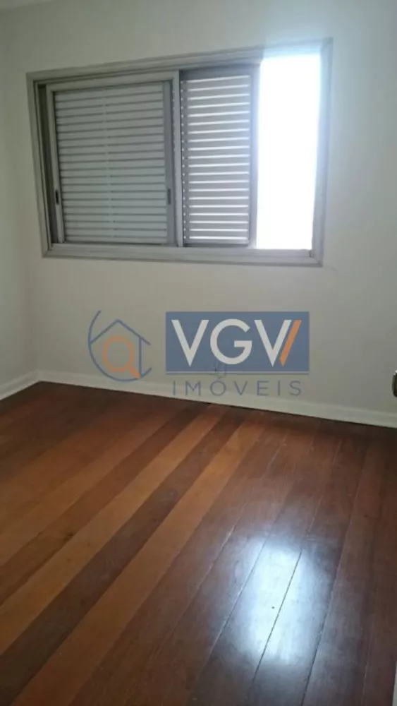 Apartamento à venda com 3 quartos, 105m² - Foto 1