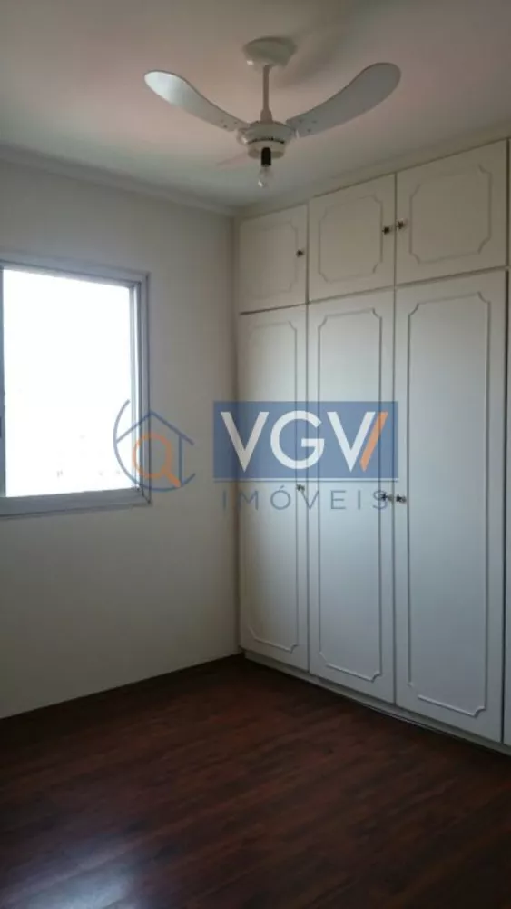 Apartamento à venda com 3 quartos, 105m² - Foto 4