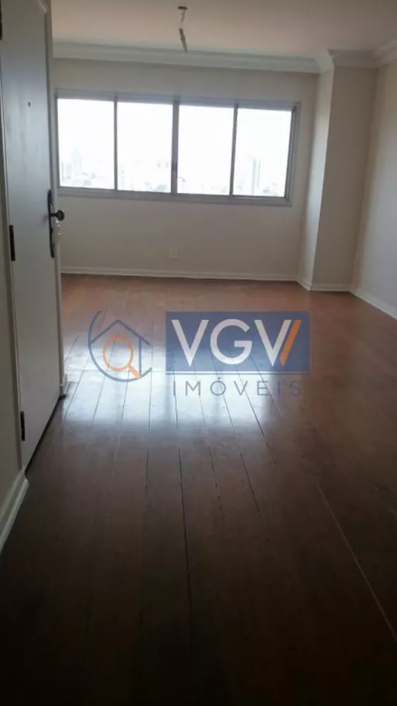 Apartamento à venda com 3 quartos, 105m² - Foto 2