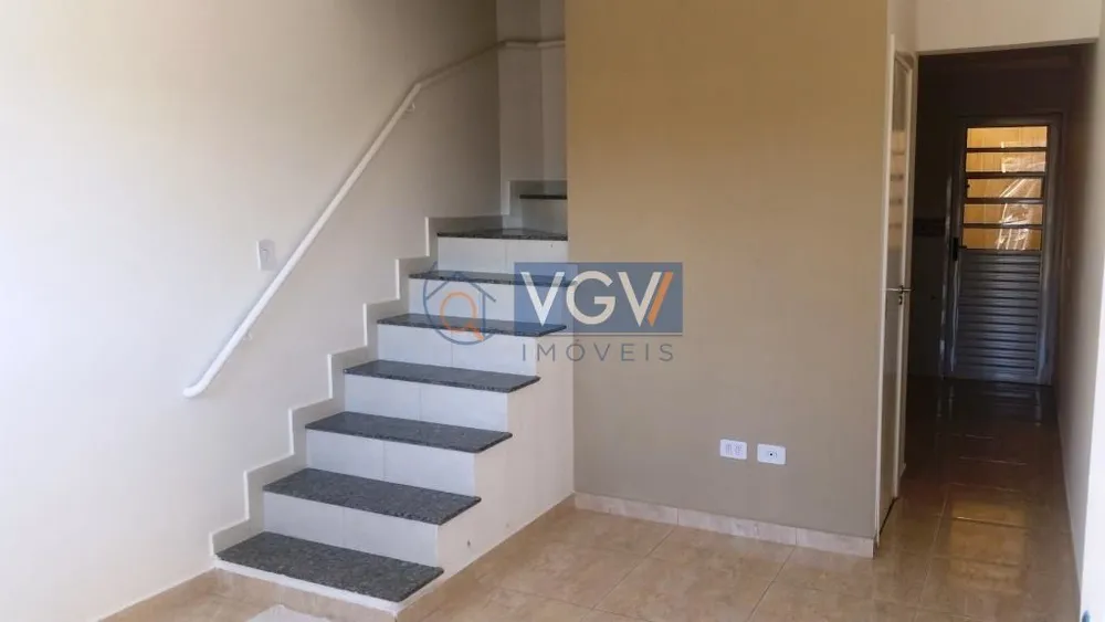 Casa, 2 quartos, 70 m² - Foto 2