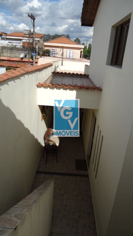 Casa à venda com 2 quartos, 146m² - Foto 4