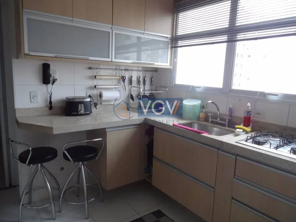 Apartamento, 3 quartos, 80 m² - Foto 2