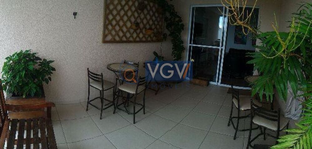 Apartamento para alugar com 3 quartos, 92m² - Foto 2