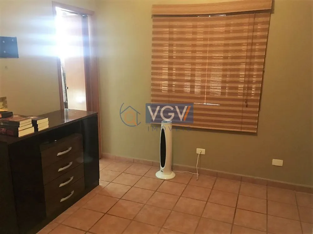 Casa, 5 quartos, 300 m² - Foto 6