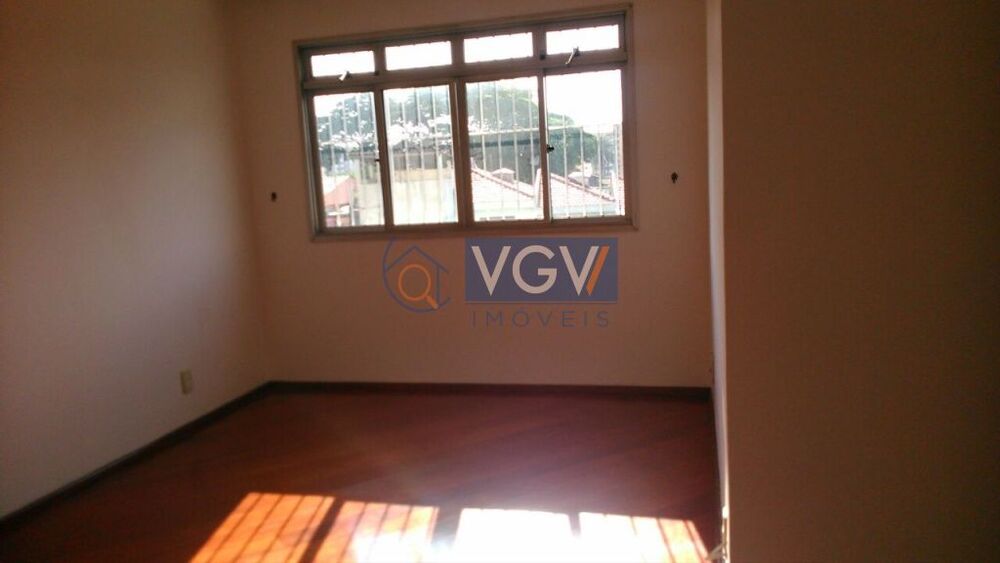 Apartamento à venda com 2 quartos, 60m² - Foto 1