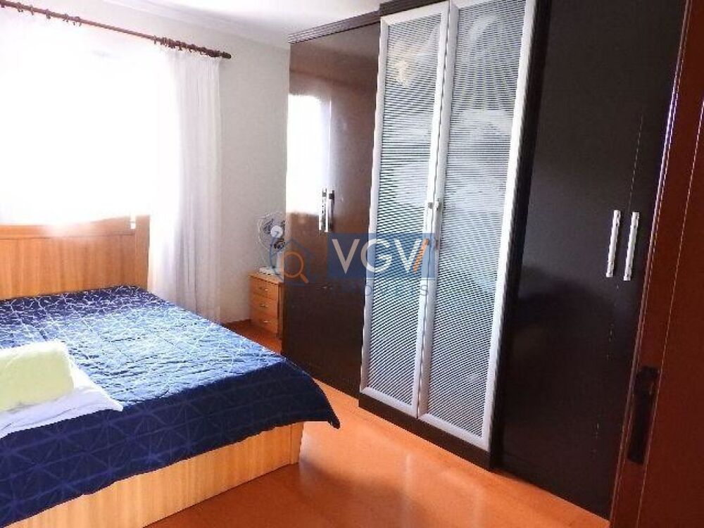 Casa, 3 quartos, 200 m² - Foto 2