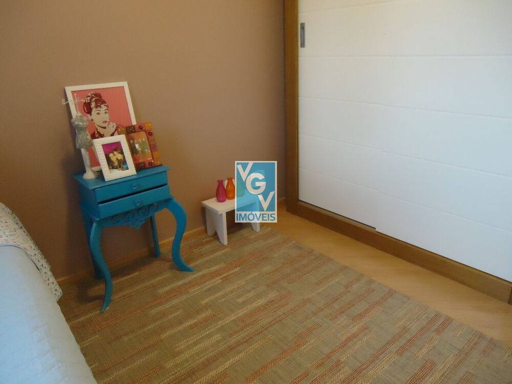 Apartamento à venda com 2 quartos, 63m² - Foto 3