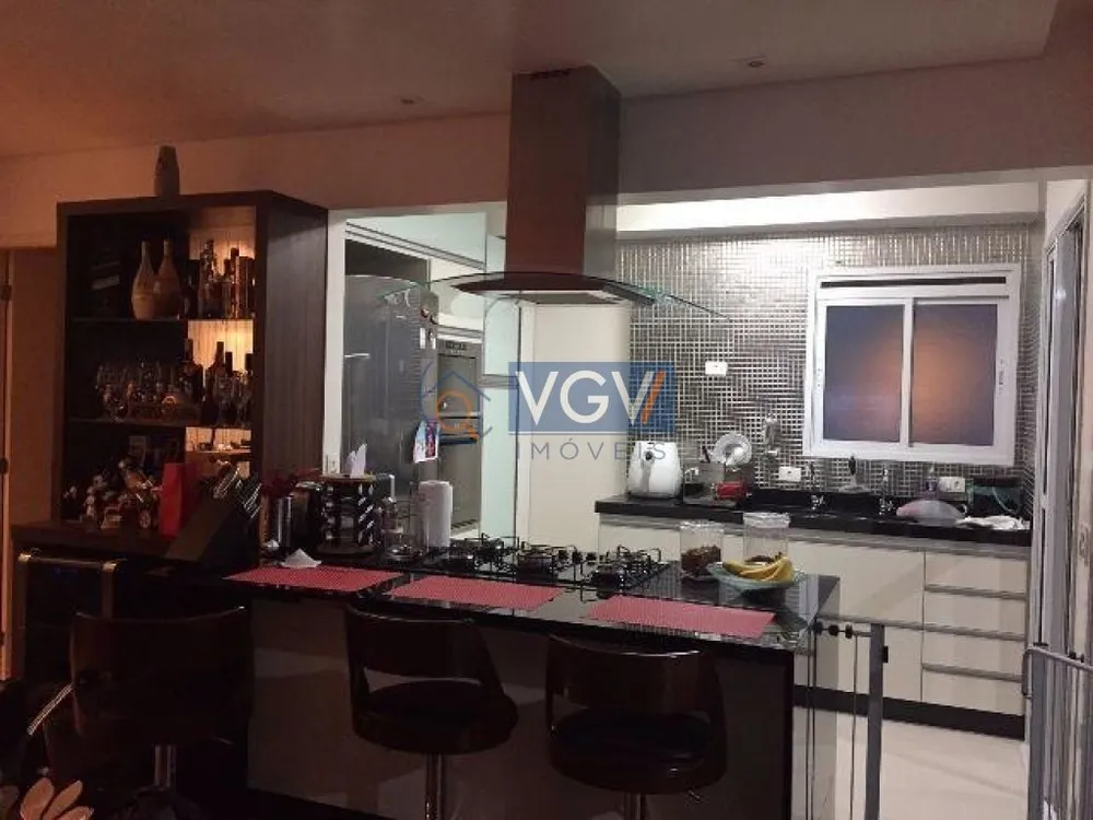 Apartamento, 3 quartos, 130 m² - Foto 2