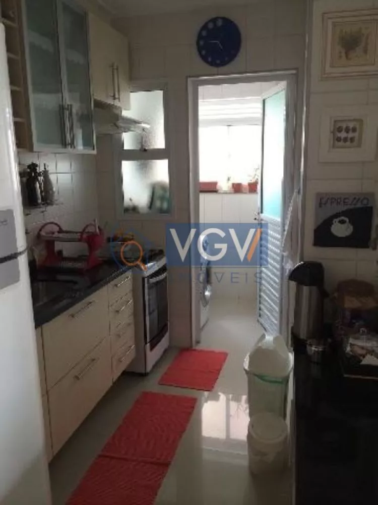 Apartamento à venda com 2 quartos, 57m² - Foto 4