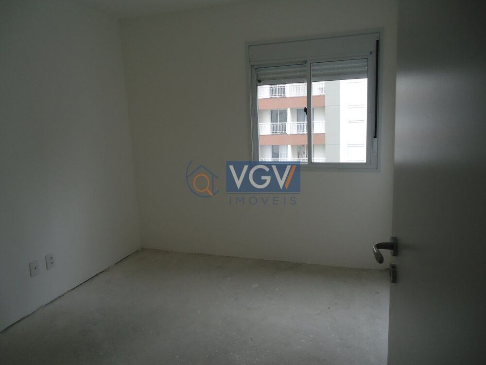 Apartamento à venda com 3 quartos, 70m² - Foto 1