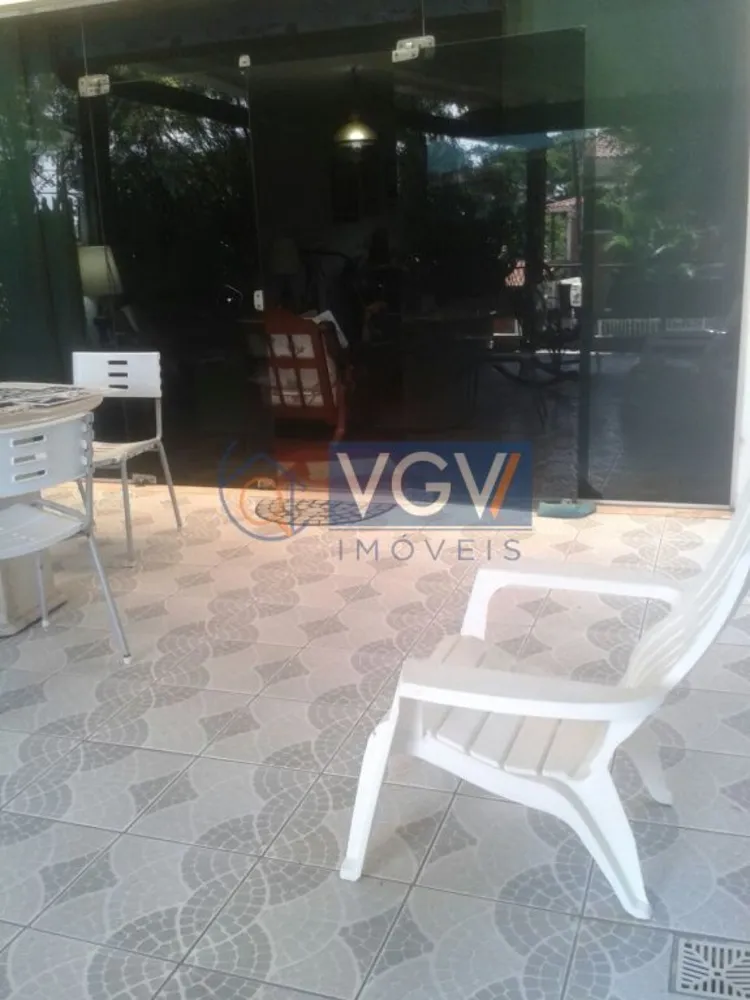 Casa, 3 quartos, 255 m² - Foto 2
