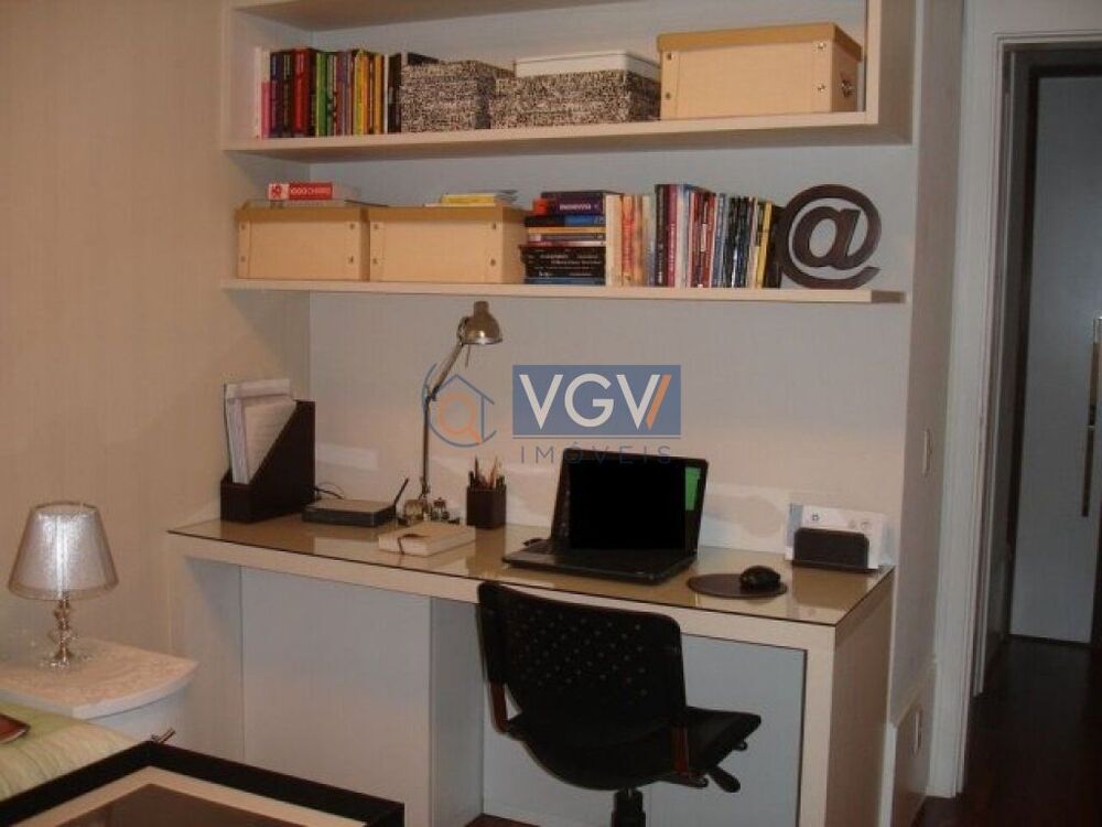 Apartamento, 3 quartos, 140 m² - Foto 2