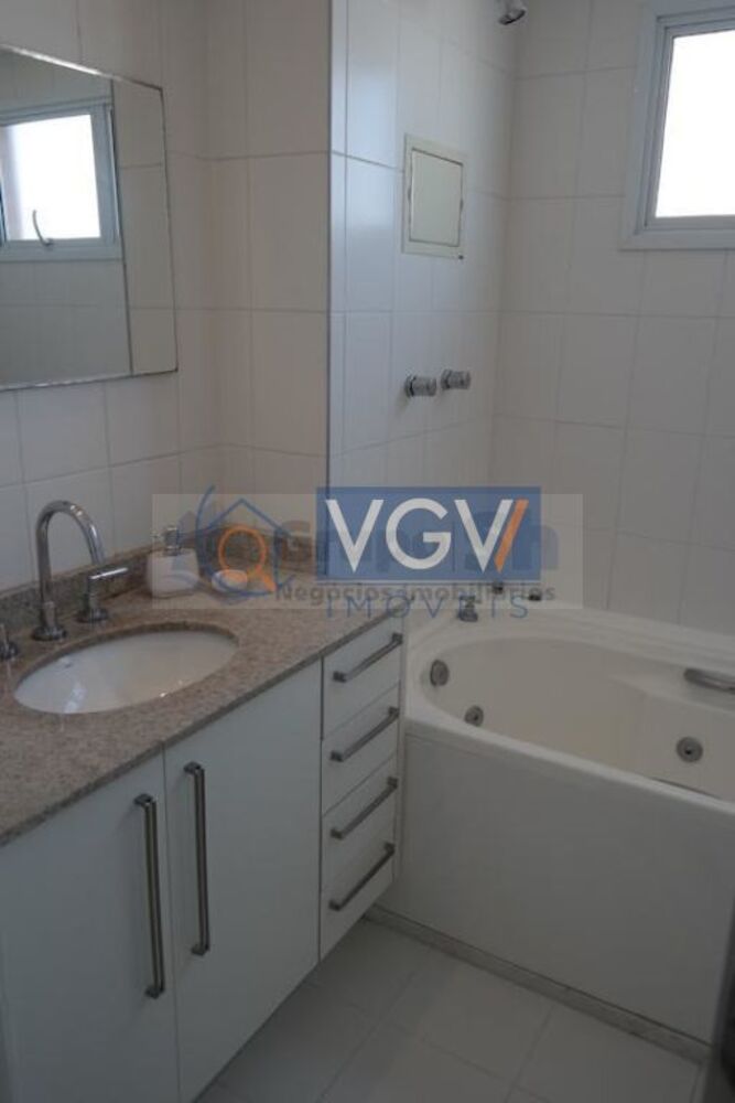 Apartamento, 3 quartos, 136 m² - Foto 3