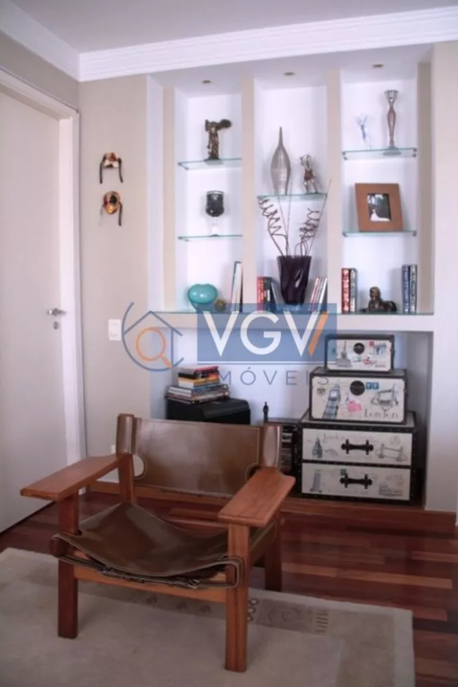 Apartamento à venda com 3 quartos, 104m² - Foto 1