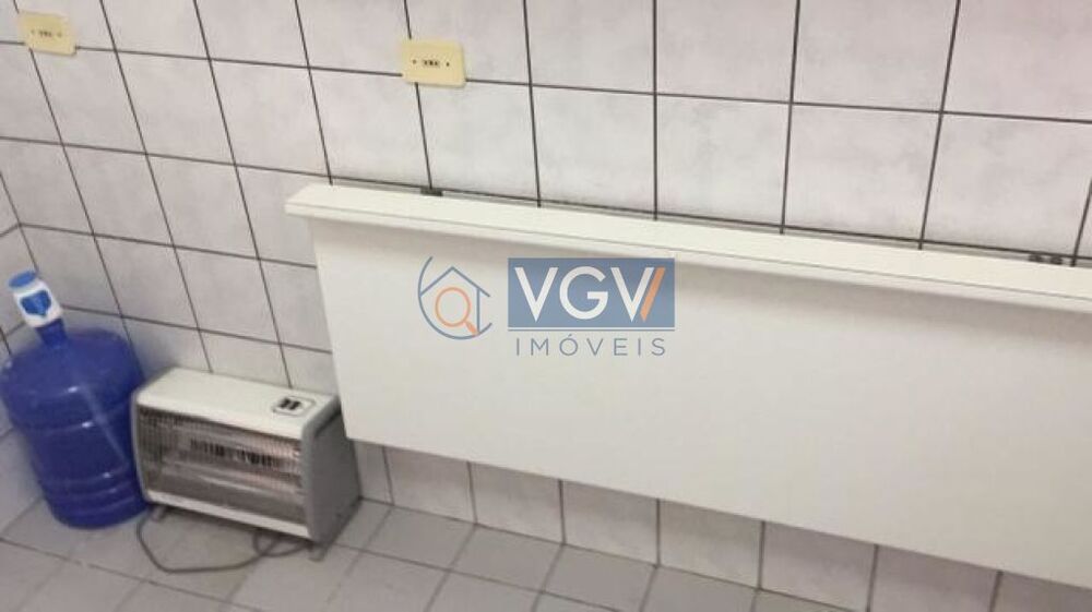 Apartamento para alugar com 2 quartos, 60m² - Foto 4