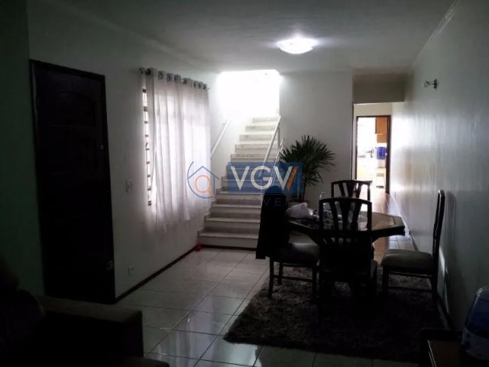 Casa, 3 quartos, 142 m² - Foto 4
