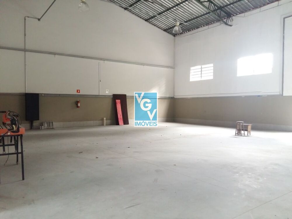 Depósito-Galpão, 600 m² - Foto 1