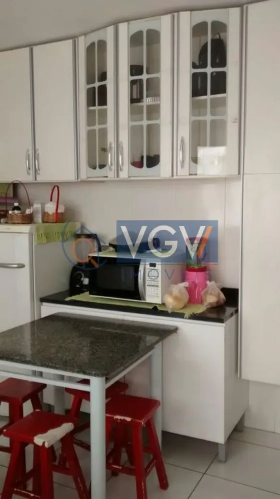 Casa, 5 quartos, 207 m² - Foto 2
