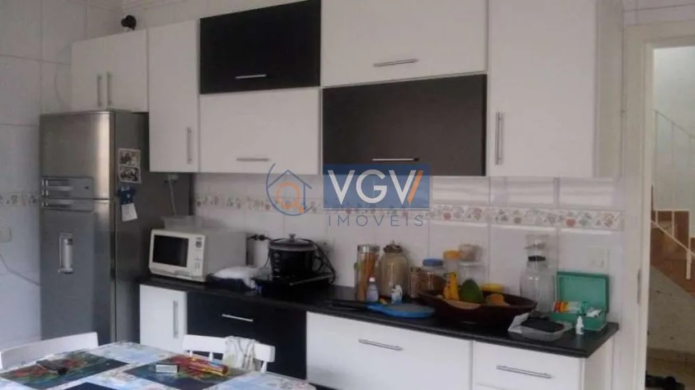 Casa, 3 quartos, 200 m² - Foto 10
