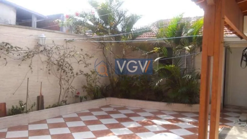Casa, 3 quartos, 200 m² - Foto 2