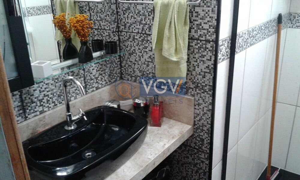 Casa à venda com 3 quartos, 117m² - Foto 3