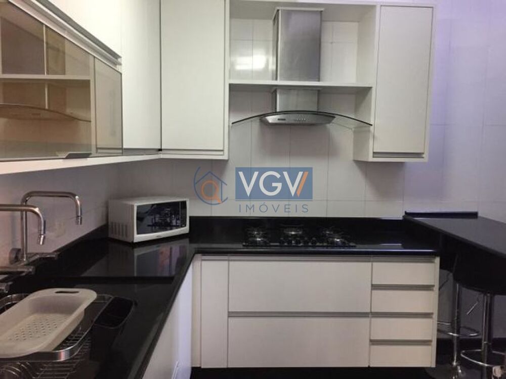 Casa, 3 quartos, 270 m² - Foto 1