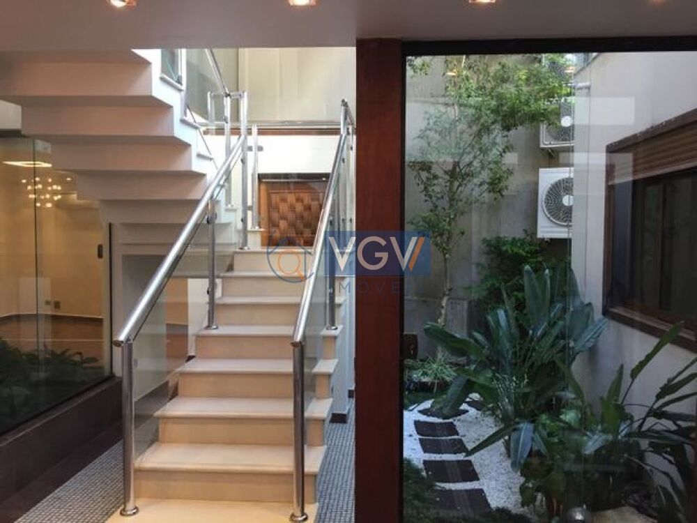 Casa, 3 quartos, 270 m² - Foto 2