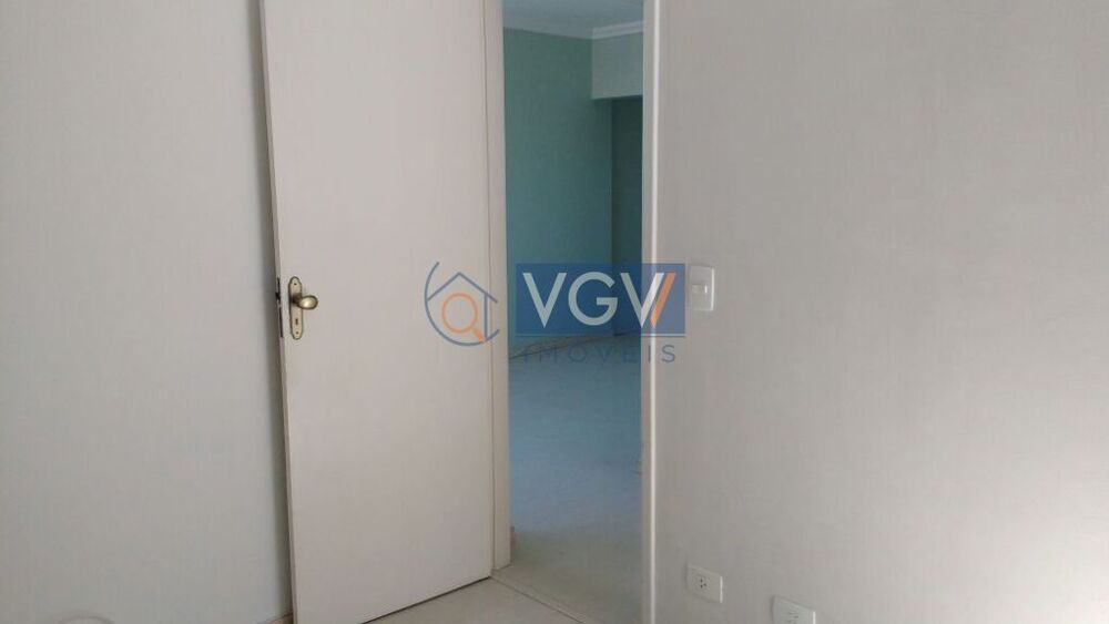 Apartamento para alugar com 2 quartos, 60m² - Foto 3