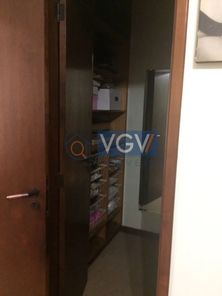 Sobrado, 4 quartos, 650 m² - Foto 3